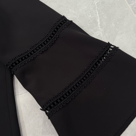 Women’s Calvin Klein Bell Long Sleeve Top With Crochet Medium - Picture 8 of 16